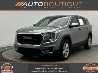 Used 2024 GMC Terrain SLE video 1