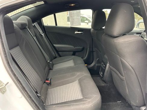 Used 2023 Dodge Charger SXT w/ Blacktop Package AWD/4WD image 17