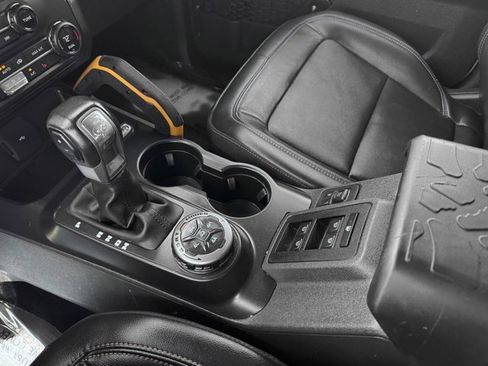 Used 2023 Ford Bronco Badlands AWD/4WD image 16