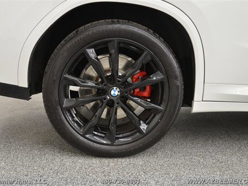 Used 2025 BMW X4 M40i image 46