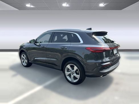 New 2025 Audi Q5 Premium Plus AWD/4WD image 3