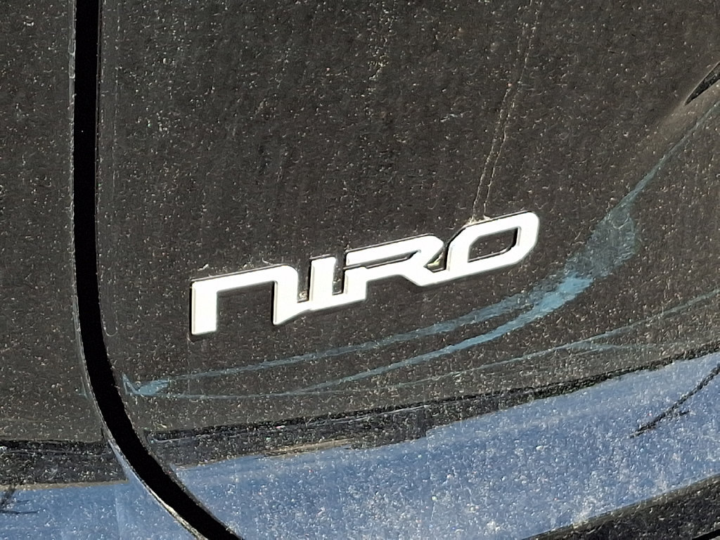 New 2026 Kia Niro Wind w/ Wind Preserve Package FWD image 13
