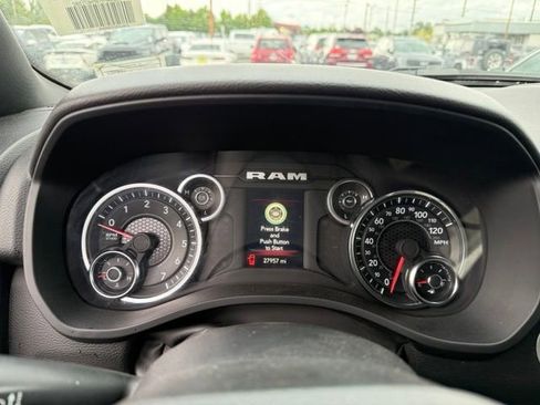 Used 2023 RAM 1500 Big Horn AWD/4WD image 5