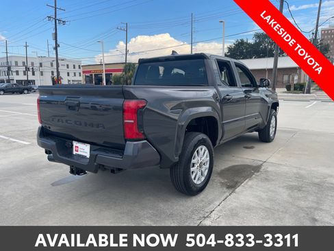 Certified 2026 Toyota Tacoma SR5 AWD/4WD image 6