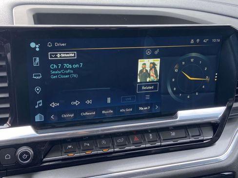 Used 2023 Chevrolet Silverado 1500 High Country w/ High Country Premium Package image 19