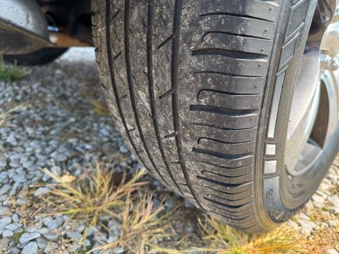 Used 2016 Jeep Patriot High Altitude FWD image 11