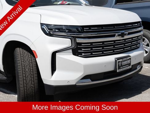 Used 2023 Chevrolet Tahoe Premier w/ Premium Package AWD/4WD image 5