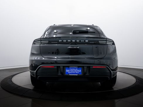 Certified 2025 Porsche Macan 4 Electric image 6