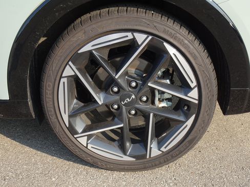 Used 2026 Kia K4 GT-Line w/ GT-Line Premium Package FWD image 27