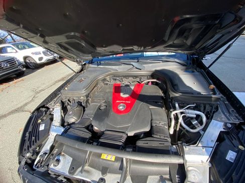 Used 2021 Mercedes-Benz GLC 43 AMG 4MATIC image 15