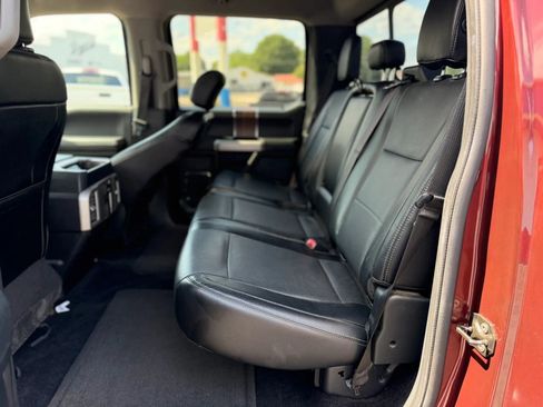Used 2015 Ford F150 Lariat w/ Equipment Group 502A Luxury AWD/4WD image 12