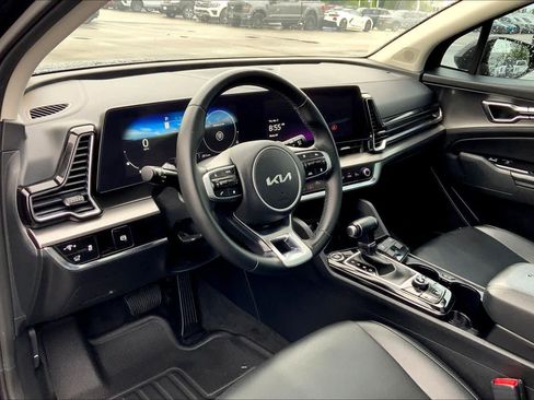 Used 2024 Kia Sportage SX image 16