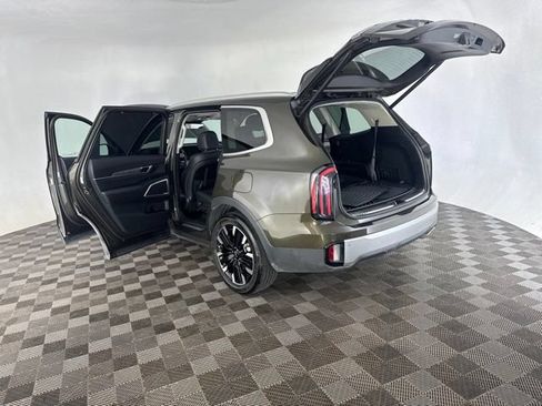Certified 2024 Kia Telluride SX Prestige AWD/4WD image 18
