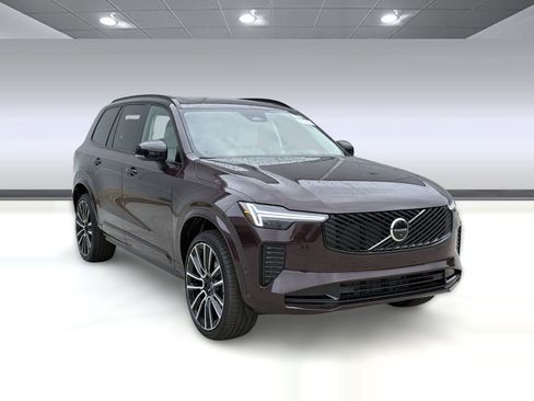New 2026 Volvo XC90 B6 Ultra w/ Protection Package image 6