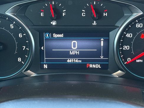 Used 2023 Chevrolet Equinox LT FWD image 36