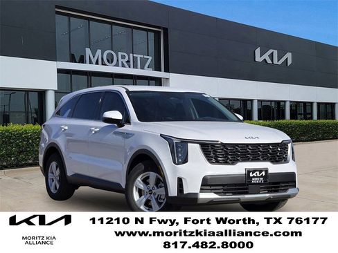 New 2026 Kia Sorento LX FWD image 1