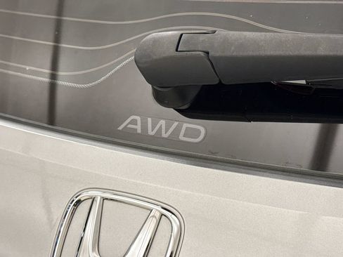 Certified 2024 Honda HR-V LX image 10