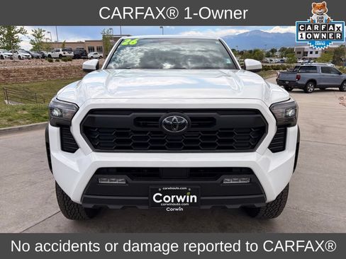 Used 2026 Toyota Tacoma TRD Off-Road AWD/4WD image 2