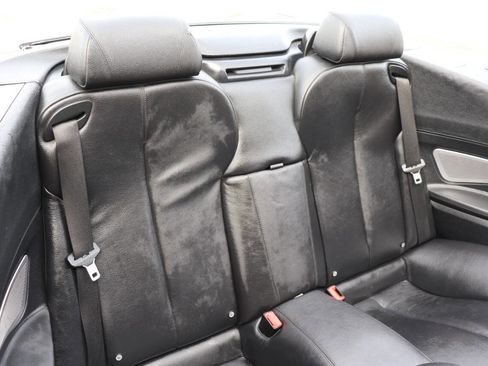 Used 2012 BMW 640i Convertible image 46