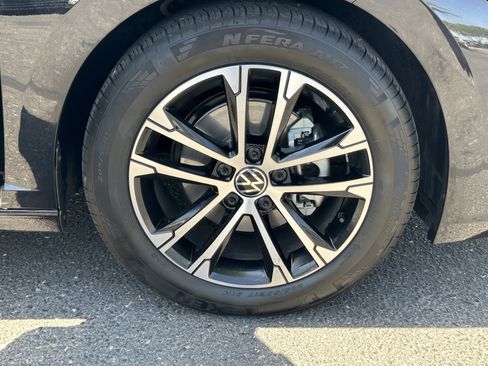 Certified 2024 Volkswagen Jetta Sport FWD image 7