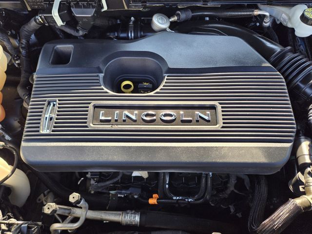 Used 2019 Lincoln Nautilus Reserve FWD image 30