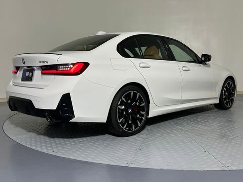 Used 2026 BMW 330i Sedan w/ M Sport Package RWD image 8