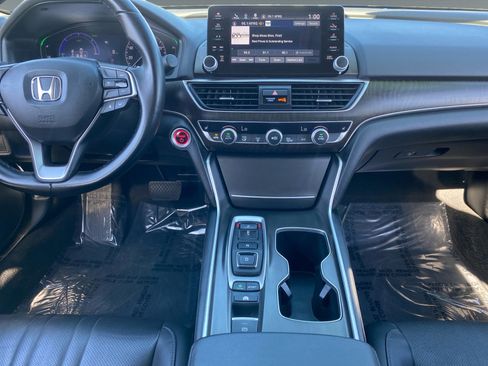 Used 2021 Honda Accord EX-L image 11