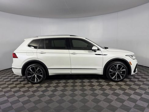 Used 2023 Volkswagen Tiguan SEL R-Line AWD/4WD image 7