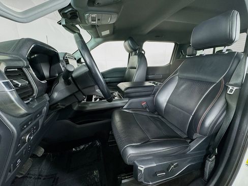 Used 2021 Ford F150 Lariat image 12