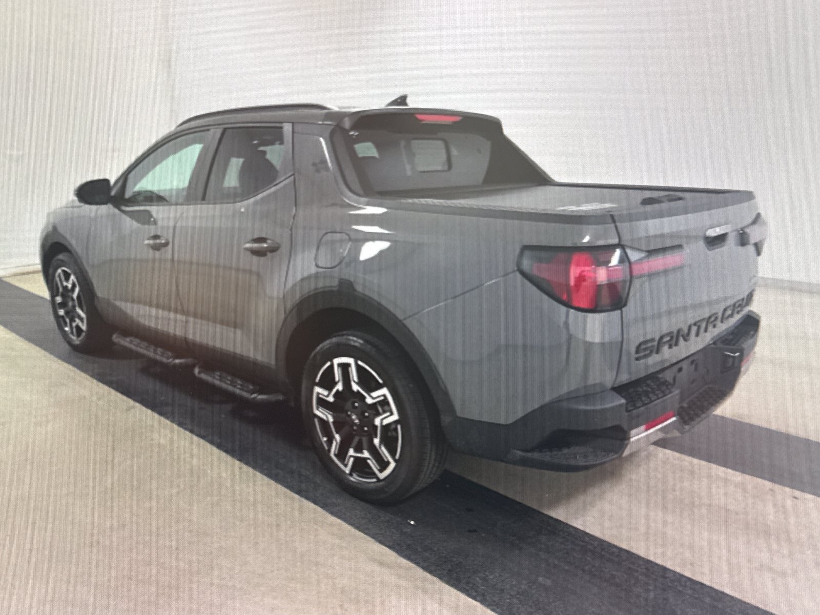 Used 2026 Hyundai Santa Cruz Limited AWD/4WD image 3