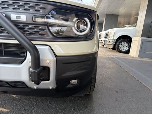 Used 2025 Ford Bronco Sport Big Bend AWD/4WD image 4