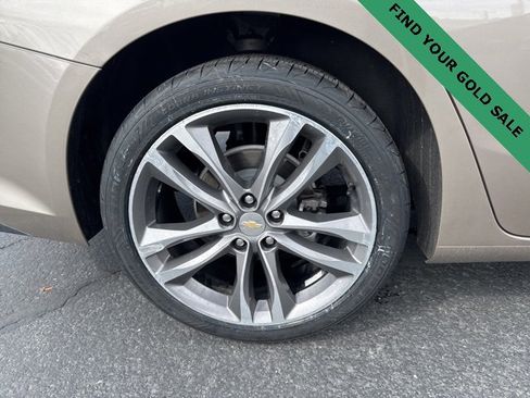 Used 2024 Chevrolet Malibu LT image 9