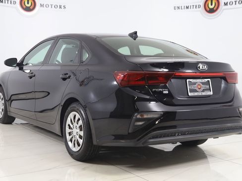 Used 2019 Kia Forte Sedan FWD image 4
