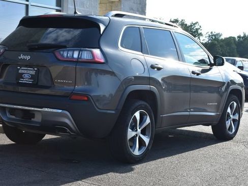 Used 2021 Jeep Cherokee Limited w/ Sun & Sound Group AWD/4WD image 16