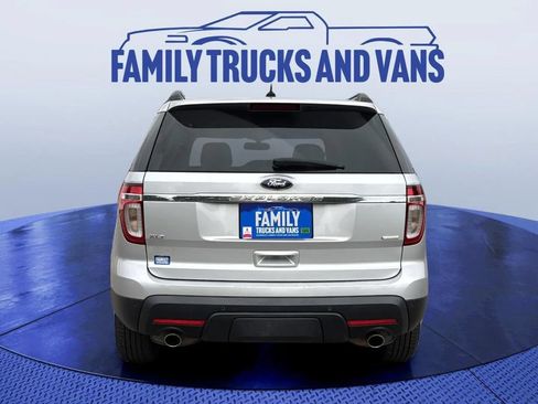 Used 2013 Ford Explorer XLT AWD/4WD image 4