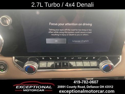 Used 2025 GMC Canyon Denali AWD/4WD image 41