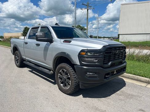 Used 2026 RAM 2500 Warlock AWD/4WD image 2