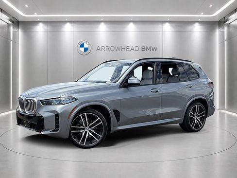 Used 2026 BMW X5 xDrive40i w/ M Sport Package AWD/4WD image 35