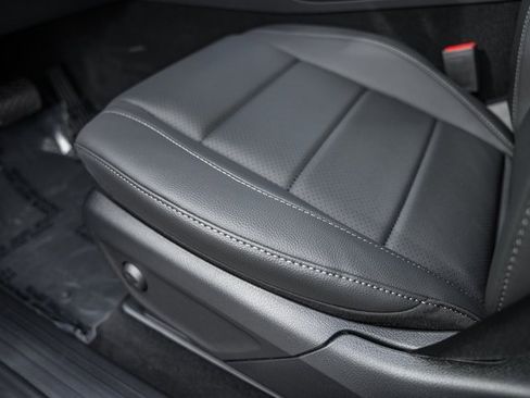 New 2026 Mercedes-Benz GLE 450 4MATIC image 36