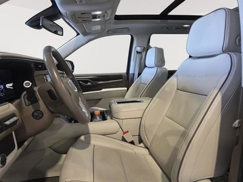 Used 2022 GMC Yukon Denali image 7