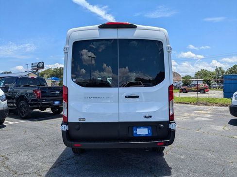 New 2025 Ford Transit 250 148 Medium Roof w/ Load Area Protection Package image 5