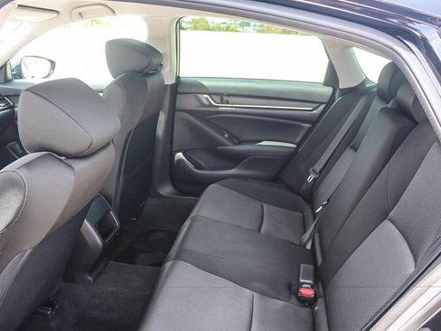 Certified 2022 Honda Accord LX image 19