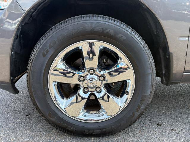 Used 2018 RAM 1500 Express w/ Express Value Package AWD/4WD image 10