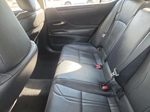 Used 2020 Lexus ES 350 w/ Accessory Package 2 FWD image 10