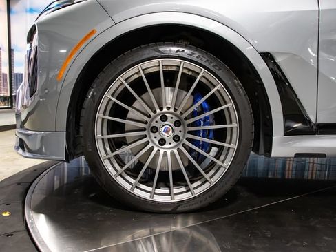 Used 2025 BMW ALPINA XB7 AWD/4WD image 7