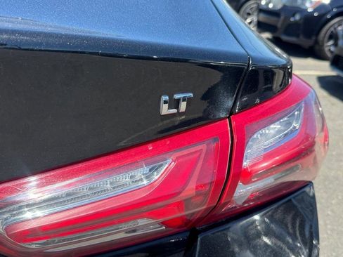 Used 2020 Chevrolet Malibu LT FWD image 18