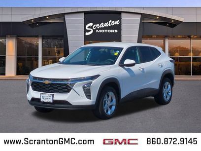Used 2024 Chevrolet Trax LS w/ LS Convenience Package