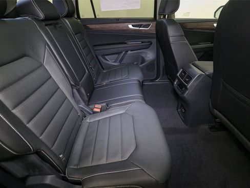 New 2026 Volkswagen Atlas SEL image 17