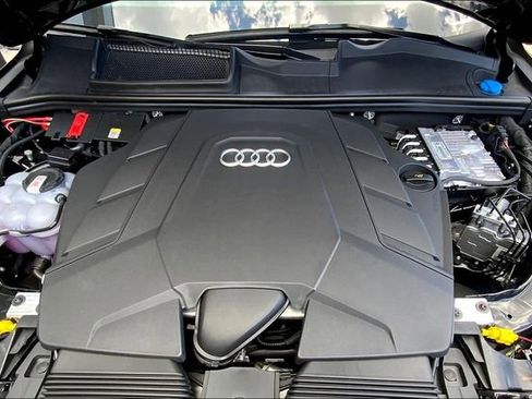 New 2025 Audi Q7 3.0T Premium Plus image 10