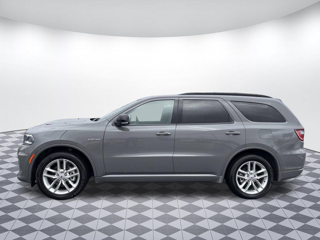 Used 2025 Dodge Durango R/T AWD/4WD image 4